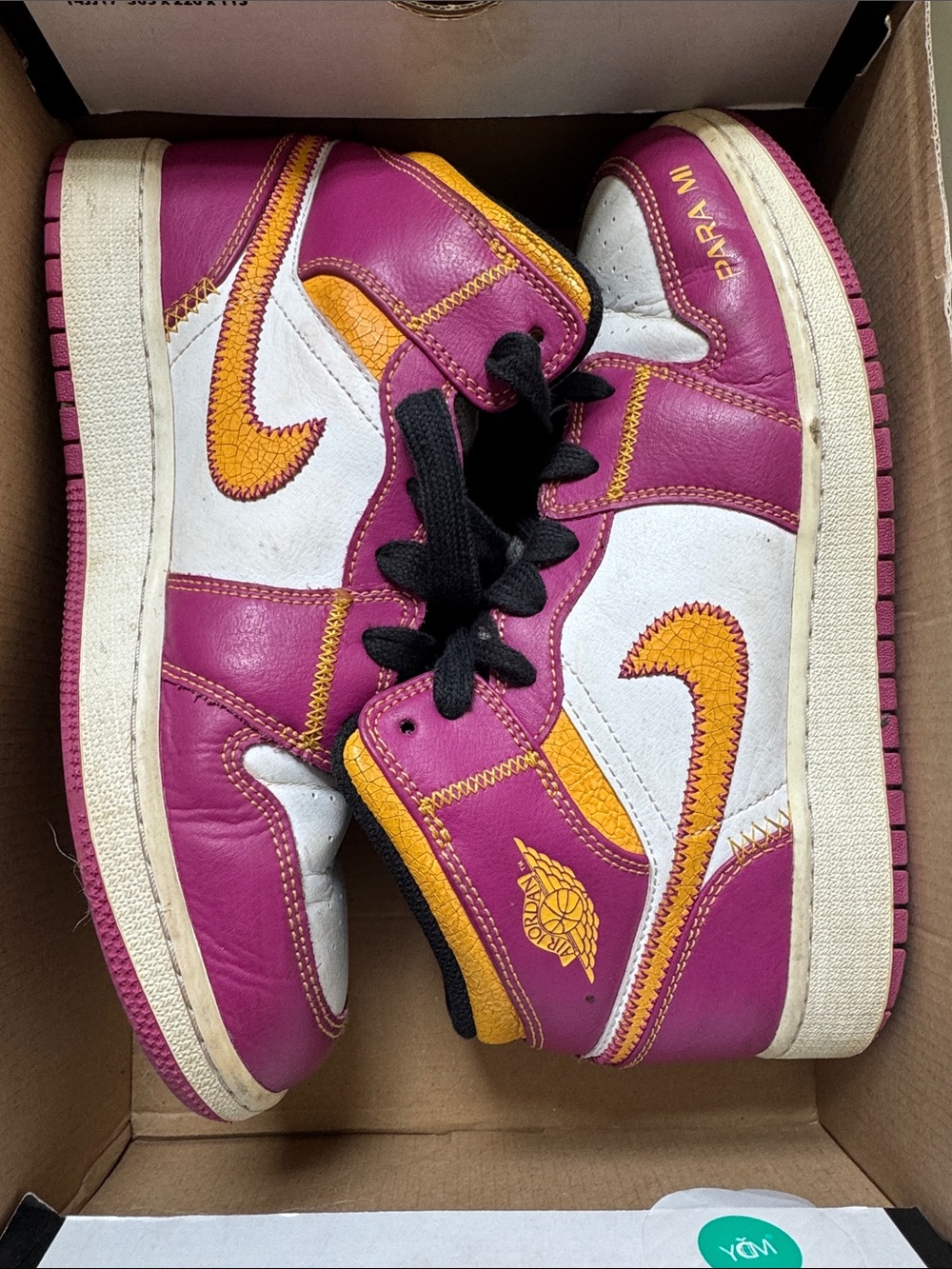 Nike Kids High-Top Sneakers in Purple, Yellow & White